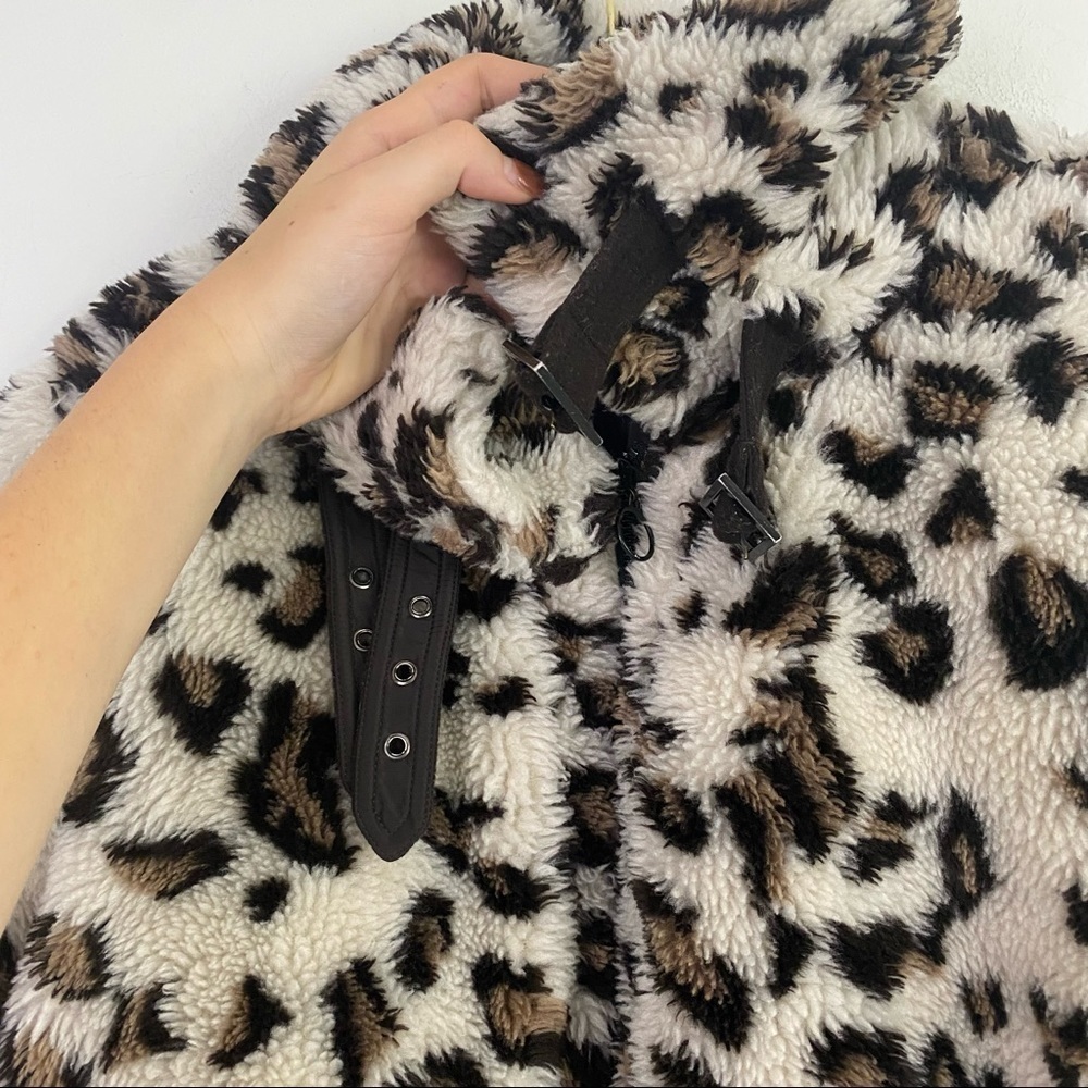 JONATHAN SIMKHAI leopard fuzzy COAT - image 7